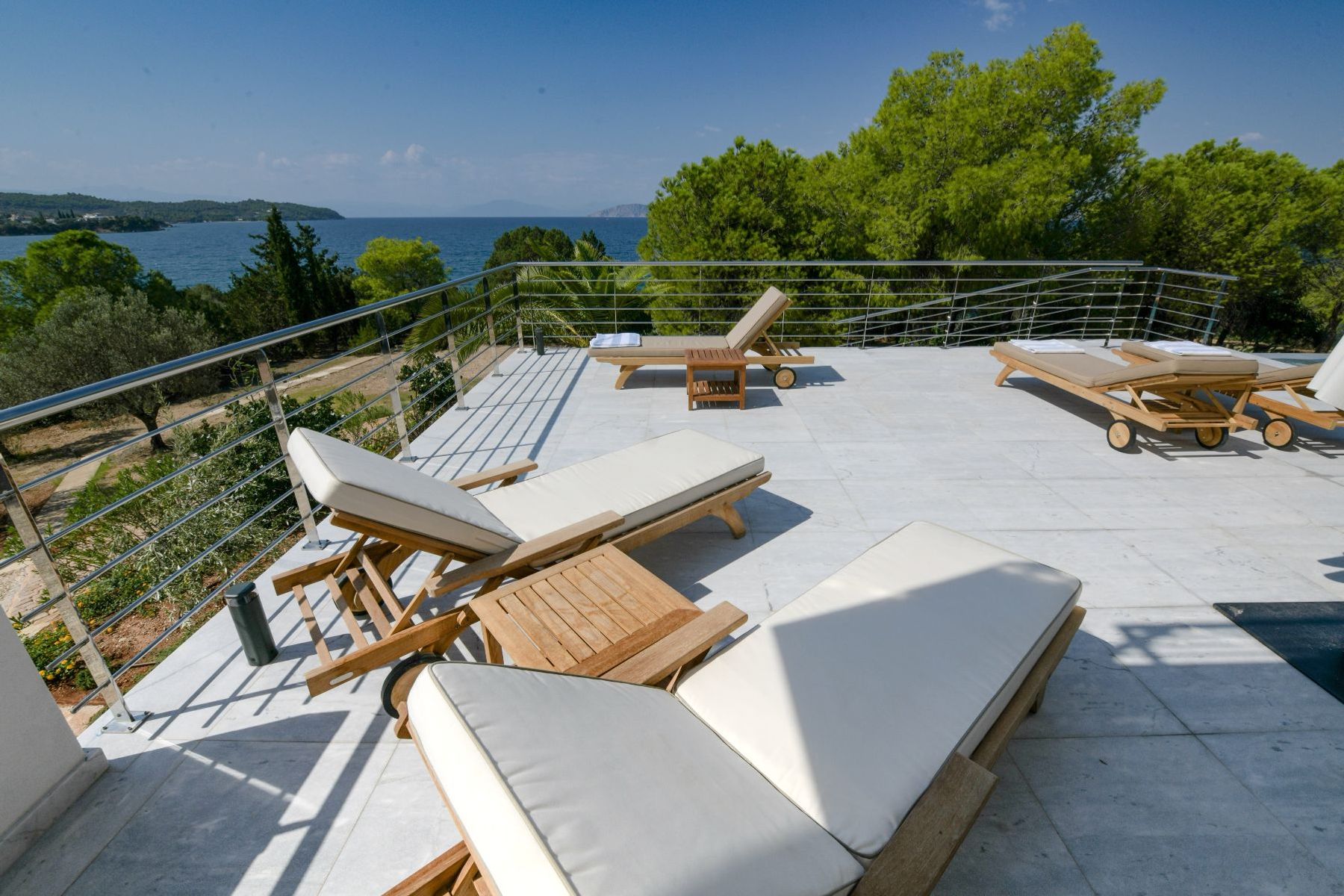 Kilada On The Rocks villa photo.